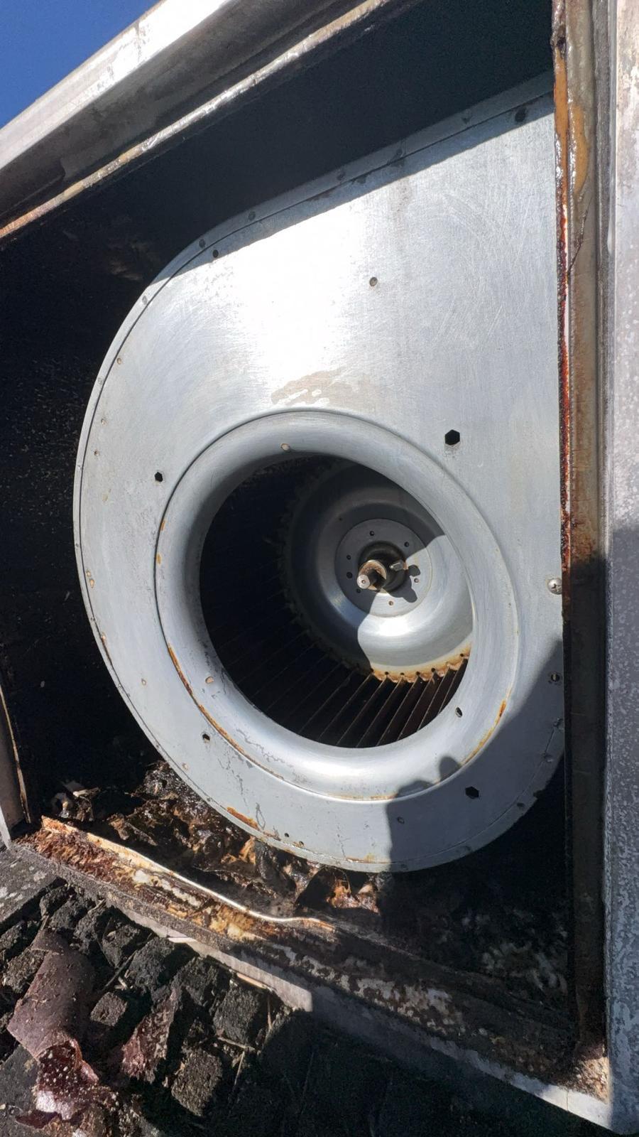 Ventilator & behuizing na reiniging